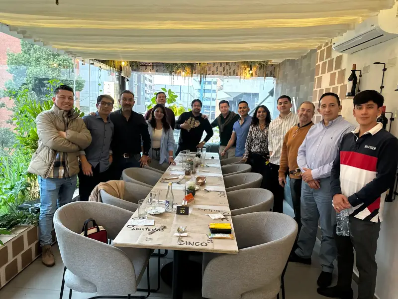 Equipo de Software Evolutivo en segunda jornada de abril de 2025 en Quito